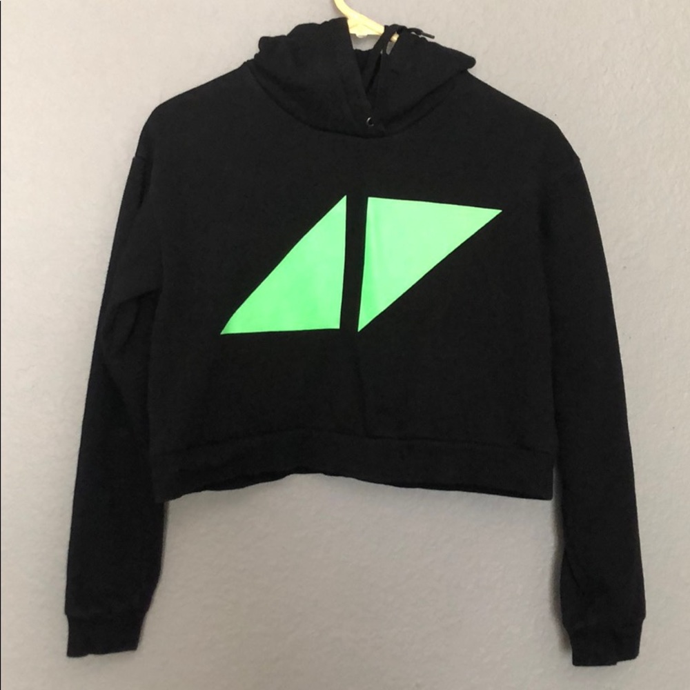 Cropped Avicii sweater